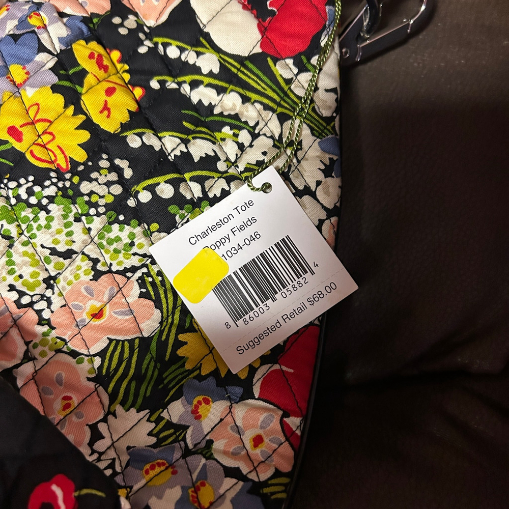 Vera Bradley Charleston Tote NWT Floral - Picture 8 of 8